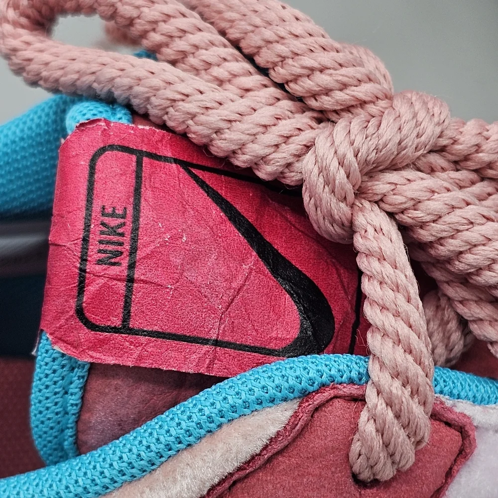 Nike please see
